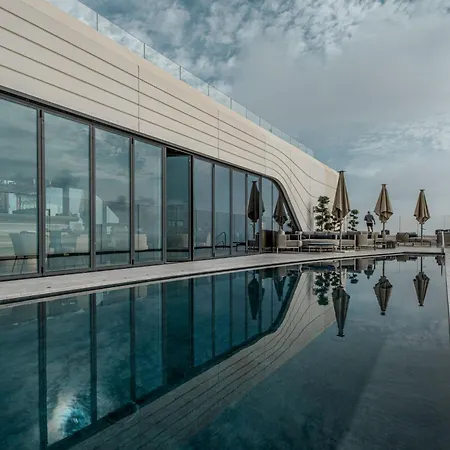 Prestigious With Common Roof Top Pool In Mercury Tower Saint Julian's