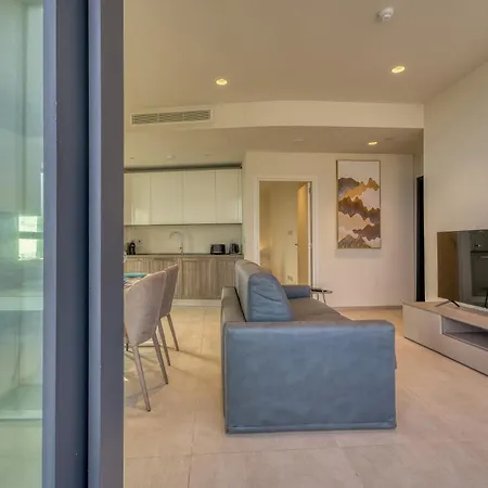 Prestigious With Common Roof Top Pool In Mercury Tower
